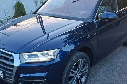 Audi Q5 109.500 km 27.950 &euro; Düsseldorf 40229