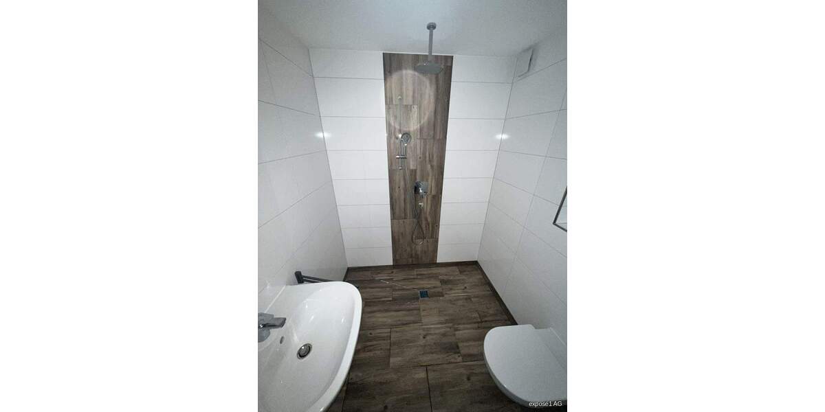 Etagenwohnung Herdecke - 2 Zimmer, 77 m&sup2;, 1.050&euro; | Angebot:25675682