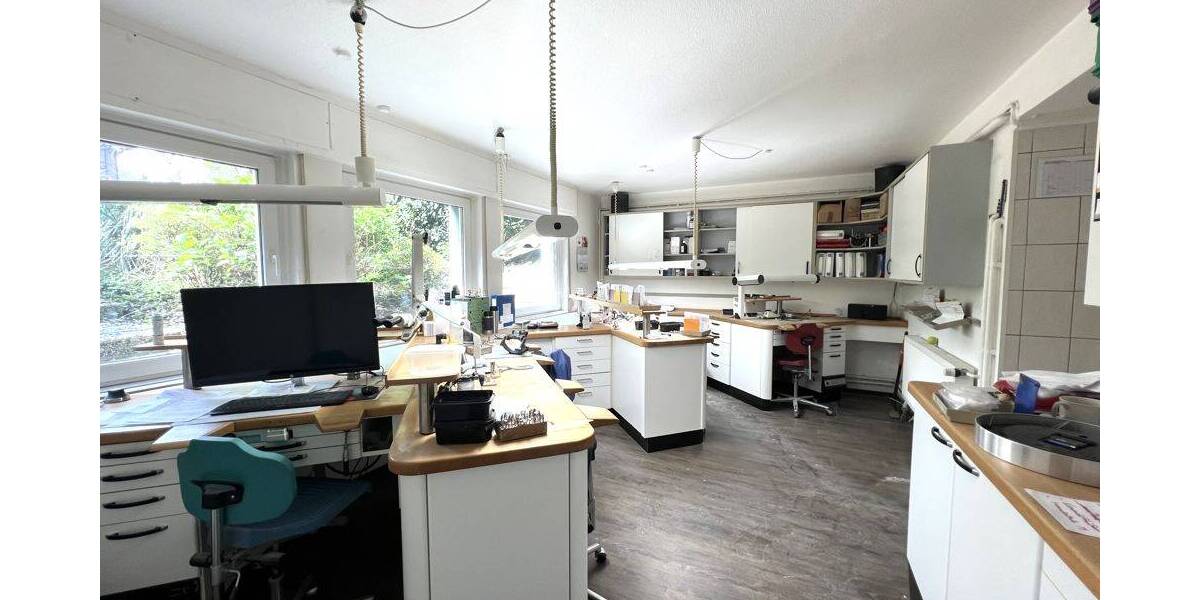 Mehrfamilienhaus, Wohnhaus Schwelm - 9 Zimmer, 328 m&sup2;, 490.000&euro; | Angebot:26819743