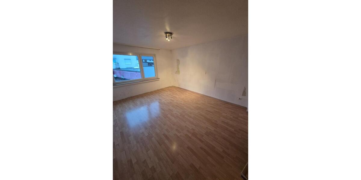 Helle 3-Zimmer-Wohnung mit 88 m² im 1. Obergeschoss 3 zimmer