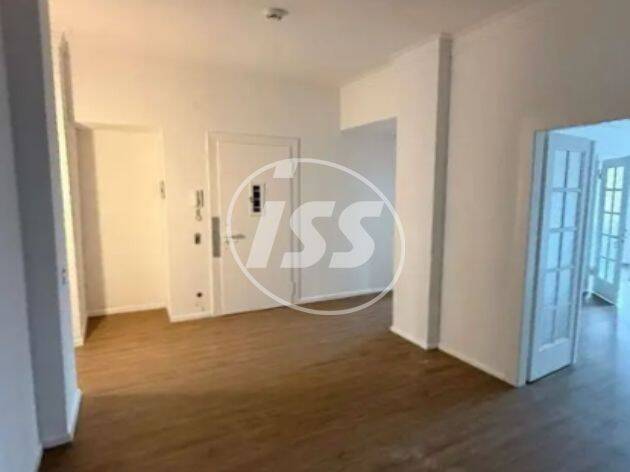 Etagenwohnung Düsseldorf Flingern Nord - 3 Zimmer, 99 m&sup2;, 1.900&euro; | Angebot:26929773