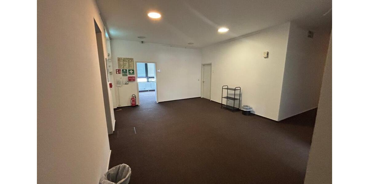 Bürogebäude über 4 Etagen in Leverkusen (Einzeletage ab 330m²) zimmer