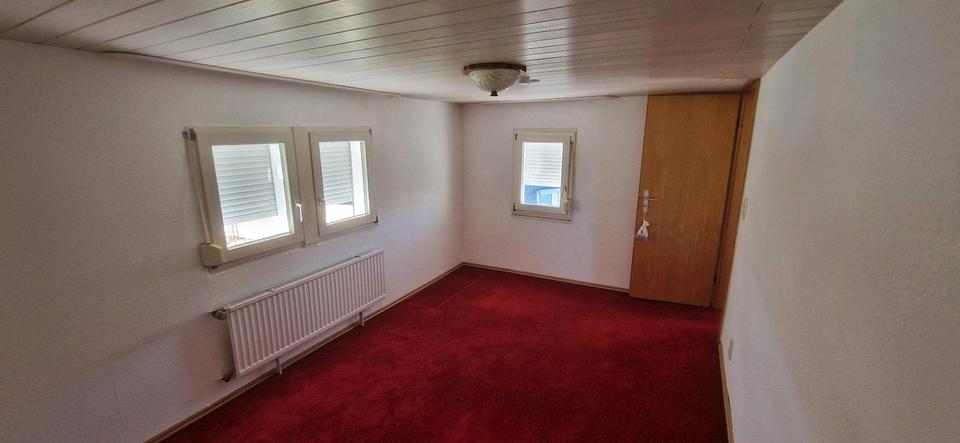 Einfamilienhaus Leichlingen (Rheinland) - 5 Zimmer, 80 m&sup2;, 800&euro; | Angebot:26183825