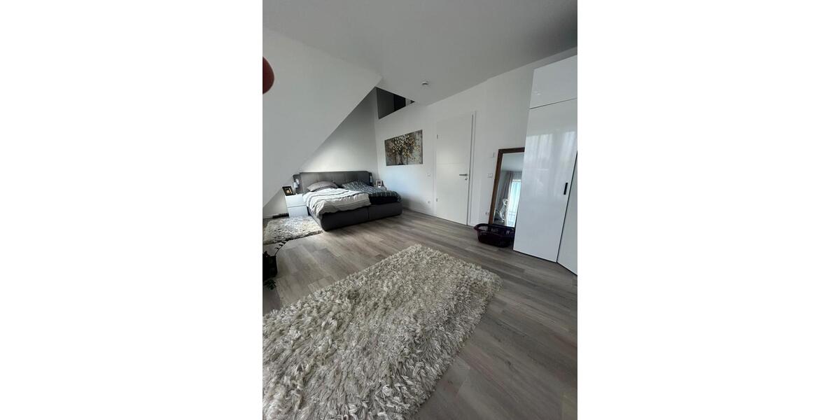 Doppelhaushälfte Mettmann - 4 Zimmer, 135 m&sup2;, 2.250&euro; | Angebot:26268365