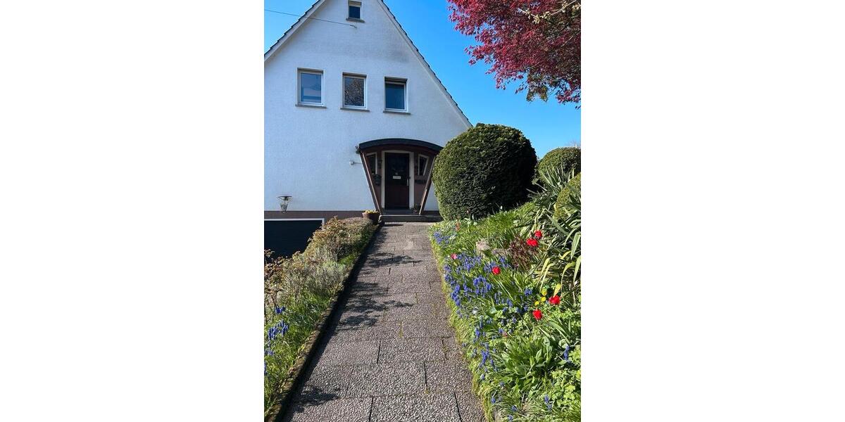 Einfamilienhaus Lindlar - 6 Zimmer, 167 m&sup2;, 350.000&euro; | Angebot:26145617