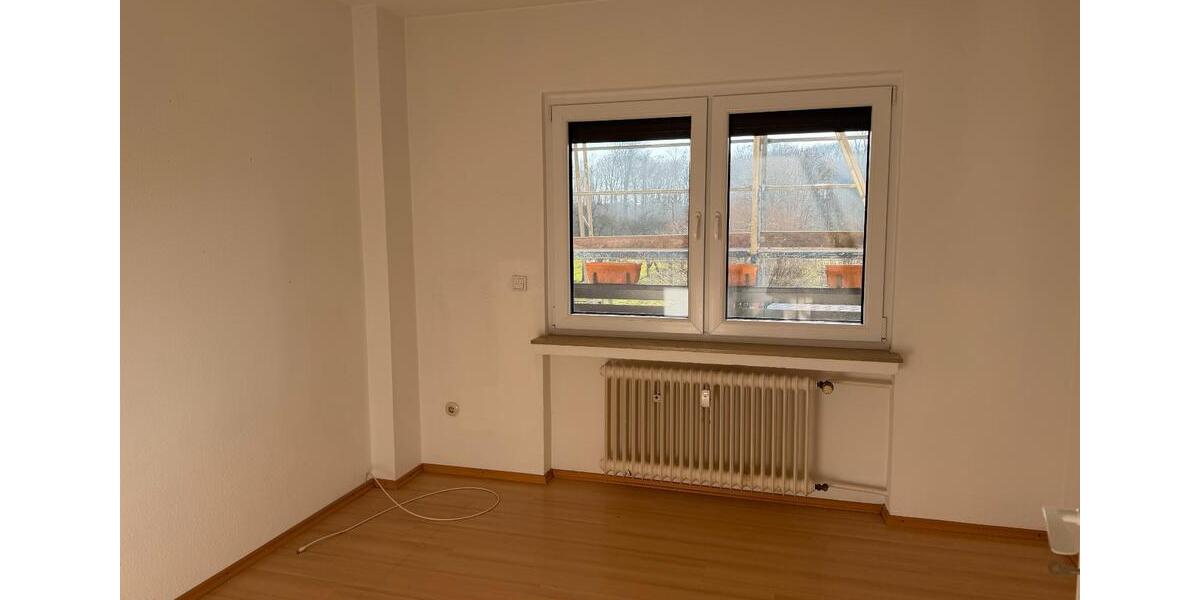 **Helle, großzügige 3-ZI-Whg ErdgeschossHochparterre in zentraler Lage von Leverkusen Schlebusch** 3 zimmer