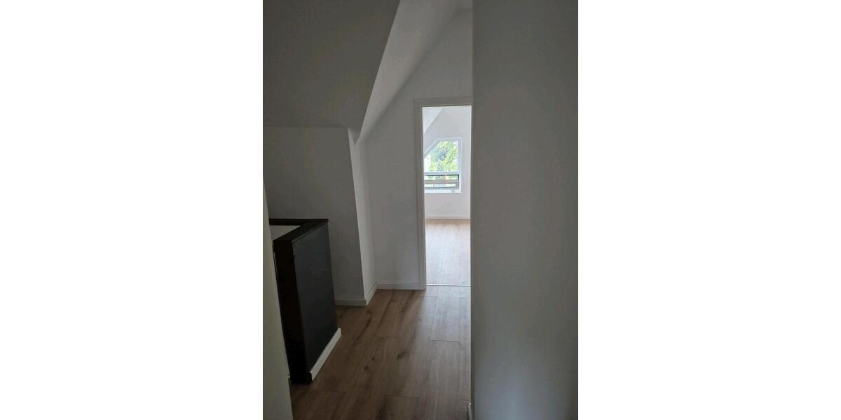 Schöne Maisonetten Wohnung Düsseldorf Reisholz 5 zimmer