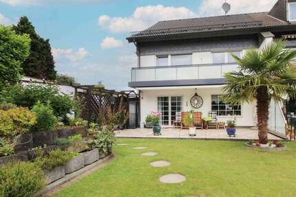 Haus zum Kaufen in Burscheid 479.000 € 200.65 m² 6 zimmer