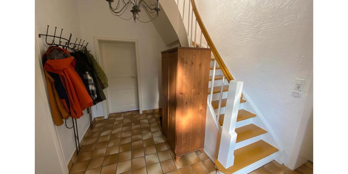 Einfamilienhaus Solingen Wald - 9 Zimmer, 160 m&sup2;, 560.000&euro; | Angebot:25831755