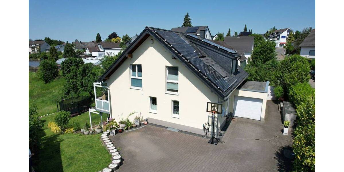Einfamilienhaus Odenthal / Blecher Blecher - 7 Zimmer, 246 m&sup2;, 1.150.000&euro; | Angebot:26868446