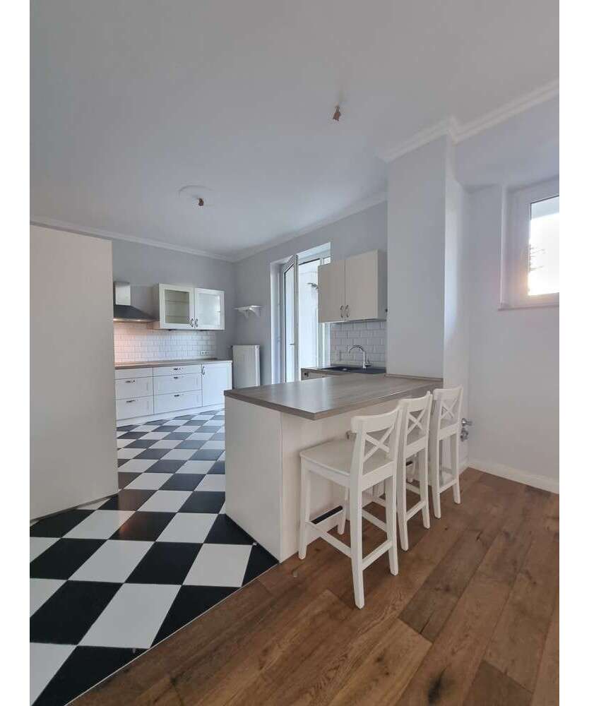 Wohnung zum Kaufen in Düsseldorf 649.000 € 122 m²