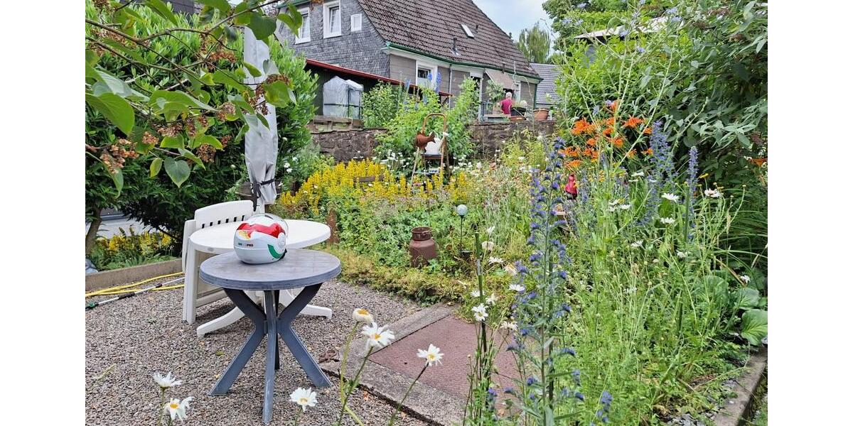 Etagenwohnung Hückeswagen - 2.5 Zimmer, 60 m&sup2;, 260&euro; | Angebot:25759228