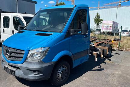 Mercedes-Benz Sprinter 137.802 km 17.899 &euro; Düsseldorf 40597