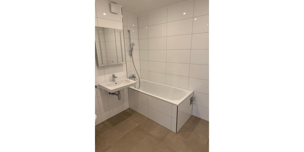 Helle 3-Zimmer-Wohnung in Mettmann - Umfassend Saniert in 2024 3 zimmer