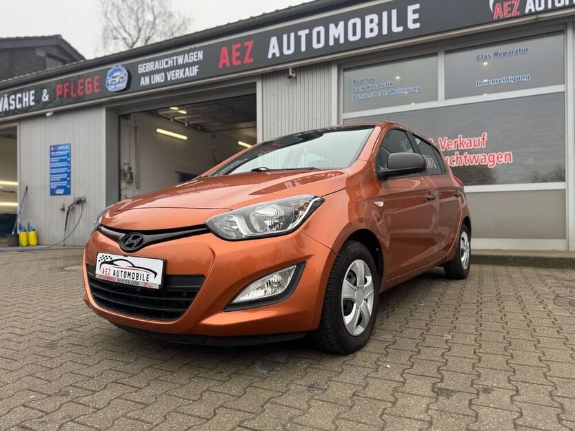 i20