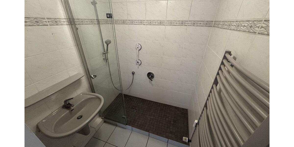 3-Zimmer-Wohnung mit Traum-Ausblick in Bergisch Gladbach-Refrath 3 zimmer