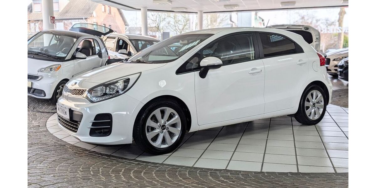Kia Rio 124.600 km 6.999 &euro; Hilden 40721