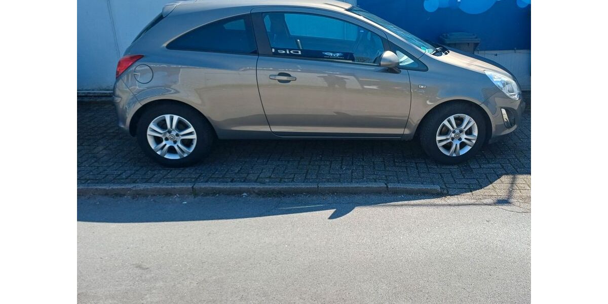 Opel Corsa 158.000 km 2.750 &euro; Wuppertal 42115