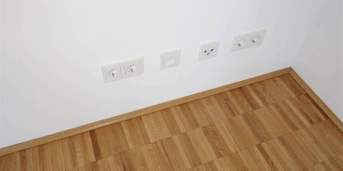 Etagenwohnung Düsseldorf Flingern Nord - 2 Zimmer, 64 m&sup2;, 1.069&euro; | Angebot:26476099