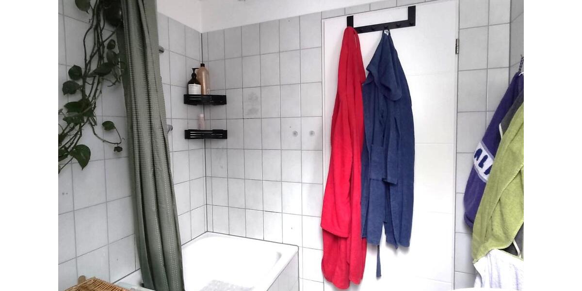 Dachgeschoßwohnung Wuppertal Gemarkung Elberfeld - 2 Zimmer, 60 m&sup2;, 575&euro; | Angebot:25753658