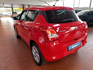 Suzuki Swift Comfort 4x4 Allgrip Hybrid Klima Alu Android 61.658 km 12.540 &euro; HAAN 42781
