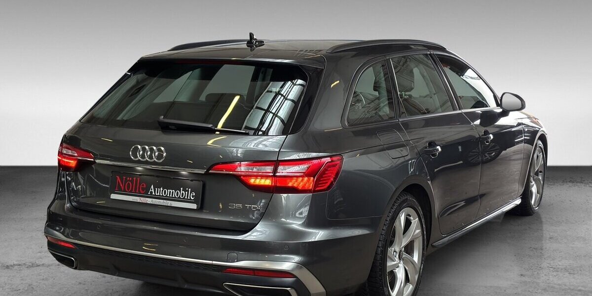 Audi A4 35 TDI S Line Autom MMI LED S-Tronic 104.945 km 23.400 &euro; Wuppertal 42327