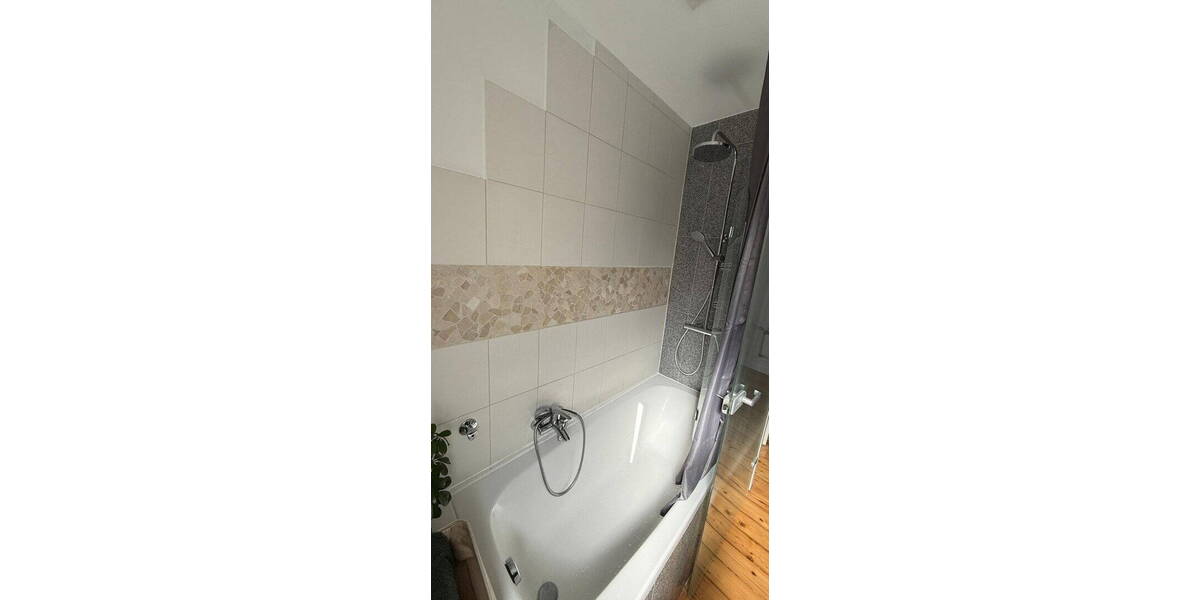 Etagenwohnung Wipperfürth - 4 Zimmer, 113 m&sup2;, 1.150&euro; | Angebot:26154512