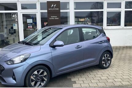 Hyundai i10 3.456 km 17.158 &euro; Leverkusen 51373