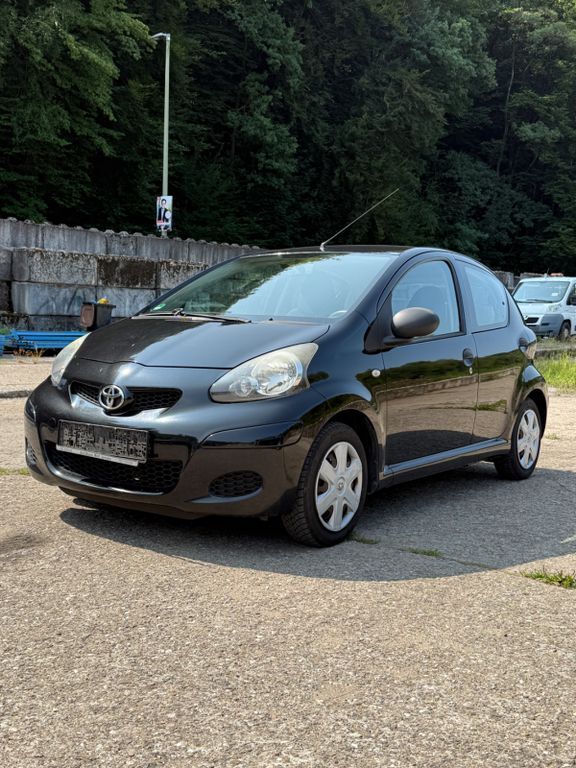 Aygo (X)