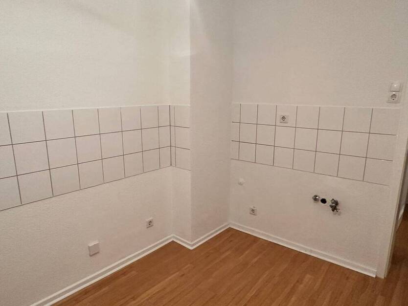 Gepflegte 2 Zimmer EG-Wohnung mit Balkon, in ruhiger Lage in Wersten!