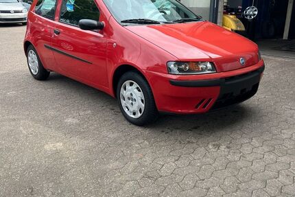 Fiat Punto 137.000 km 1.980 € Essen 45141