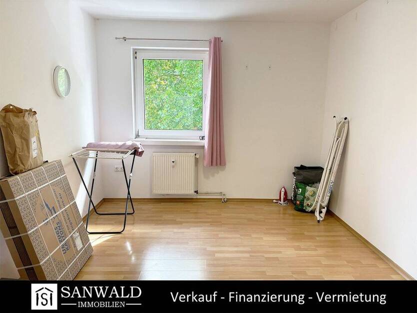 3,5-Zimmer Wohnung mit Balkon in Oberkassel