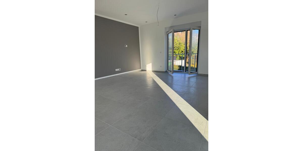 4 Zimmer Maisonette Erstbezug und Kernsanierung mit Energie­effizienz­klasse A 4 zimmer