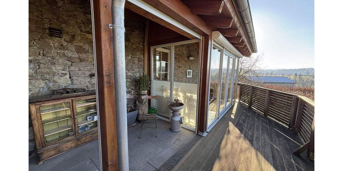 Reihenendhaus Lindlar Linde - 6 Zimmer, 225 m&sup2;, 1.900&euro; | Angebot:25660655