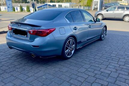 INFINITI Q50