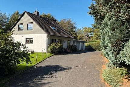 Wohnen im Grünen: freistehendes Einfamilienhaus am Stadtrand 5 zimmer