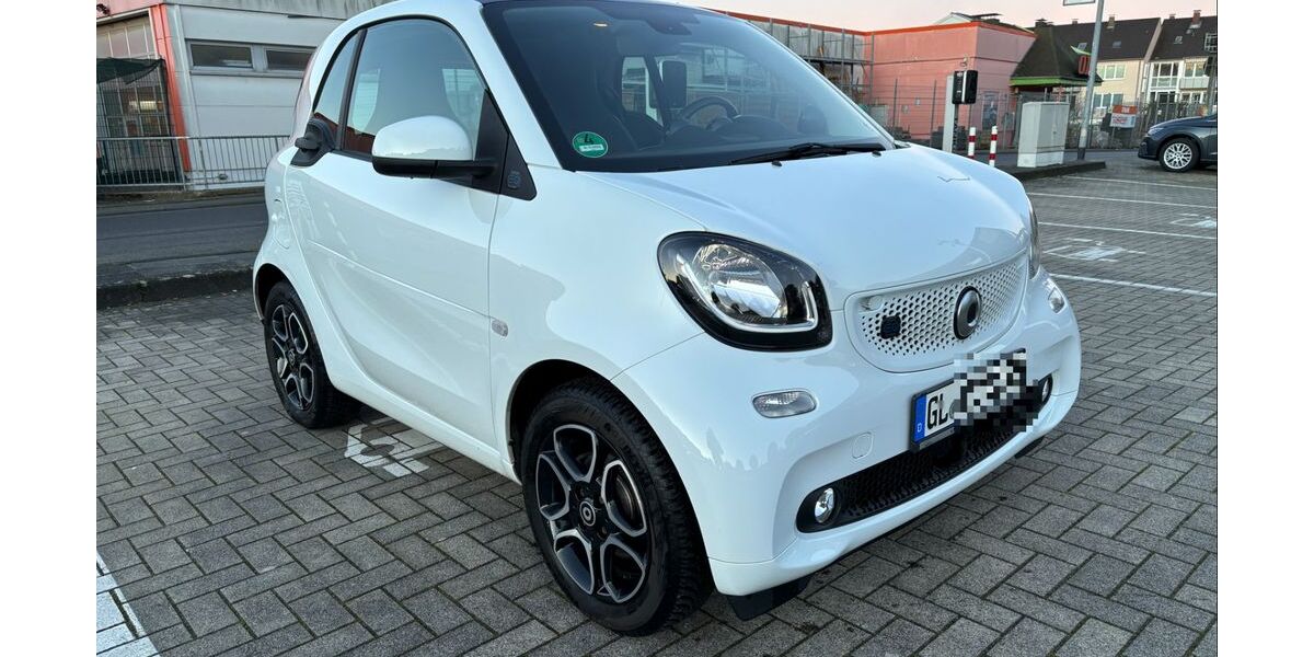 Smart ForTwo 43.000 km 9.990 &euro; Bergisch Gladbach 51429