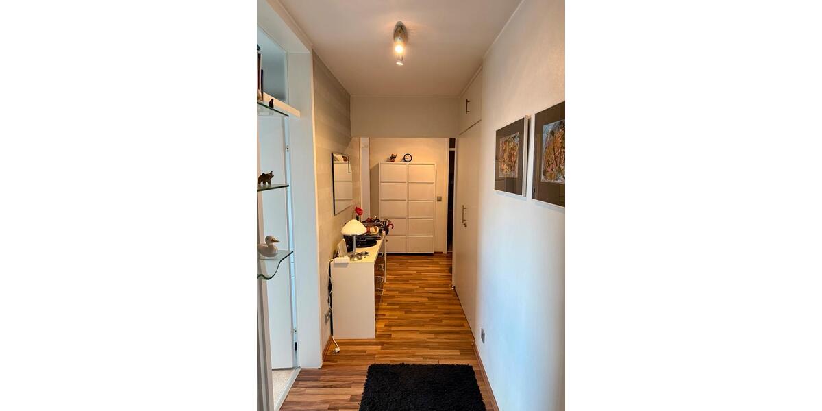 Wohn(t)raum mit einzigartiger Aussicht in Wuppertal 2 zimmer