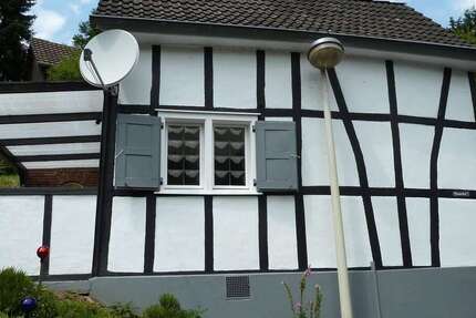 Haus Solingen Burg - 2 Zimmer, 40 m&sup2;, 430&euro; | Angebot:27177030