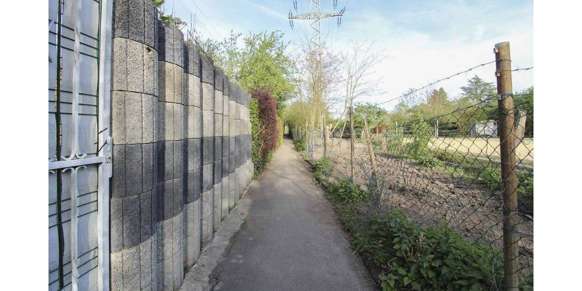 Grundstück Düsseldorf Vennhausen - 249.000&euro; | Angebot:26826069