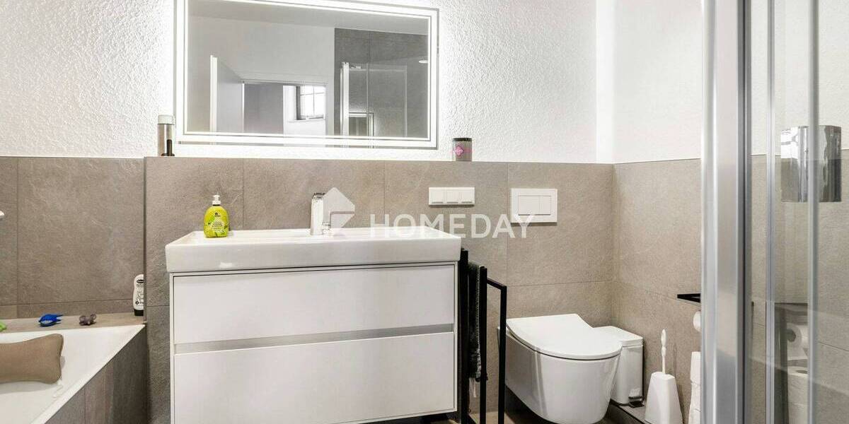 Reihenendhaus Hückeswagen Innenstadt - 8 Zimmer, 170 m&sup2;, 495.000&euro; | Angebot:26189383
