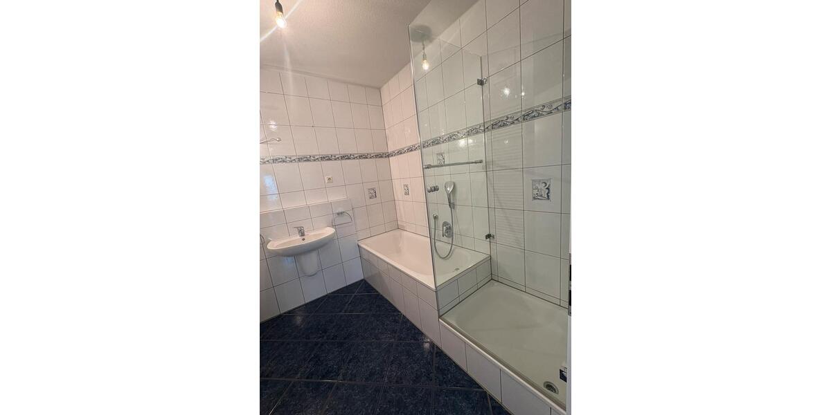 Eigentumswohnung 105 m² ~ 4 Zimmer mit Süd Balkon 4 zimmer