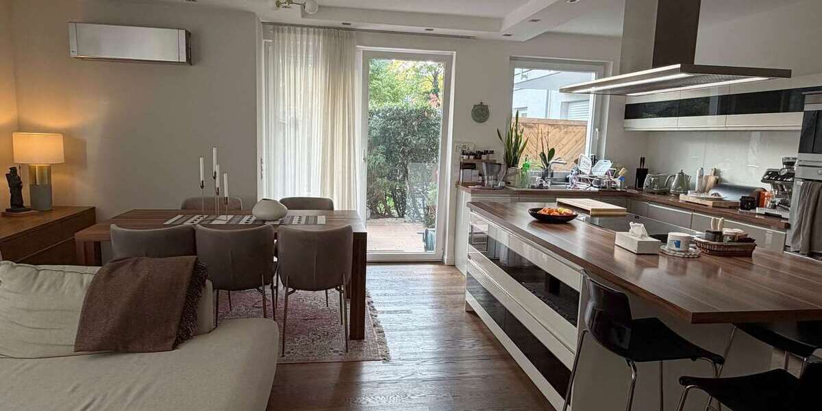 Etagenwohnung Düsseldorf Stadtbezirk 3 - 5 Zimmer, 135 m&sup2;, 815.000&euro; | Angebot:26120439