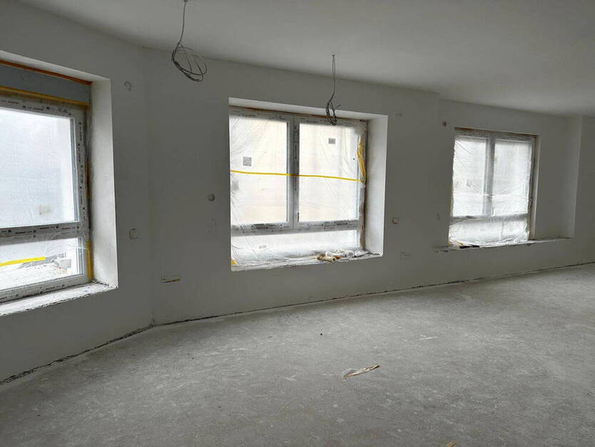 3,5 Zimmer-Neubau-Wohnung, Aufzug, Barrierefrei mit günstigen Sonnen-Energie (A+)