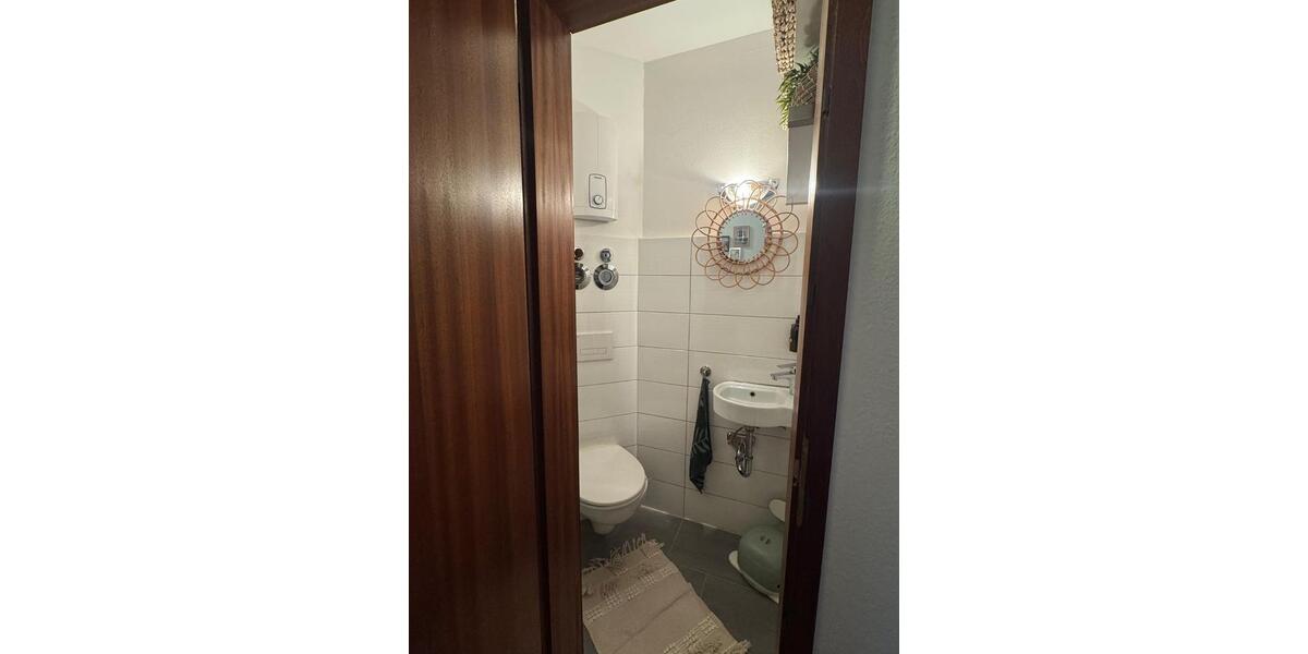 Etagenwohnung Düsseldorf Stadtbezirk 8 - 4 Zimmer, 96 m&sup2;, 1.299&euro; | Angebot:25751647