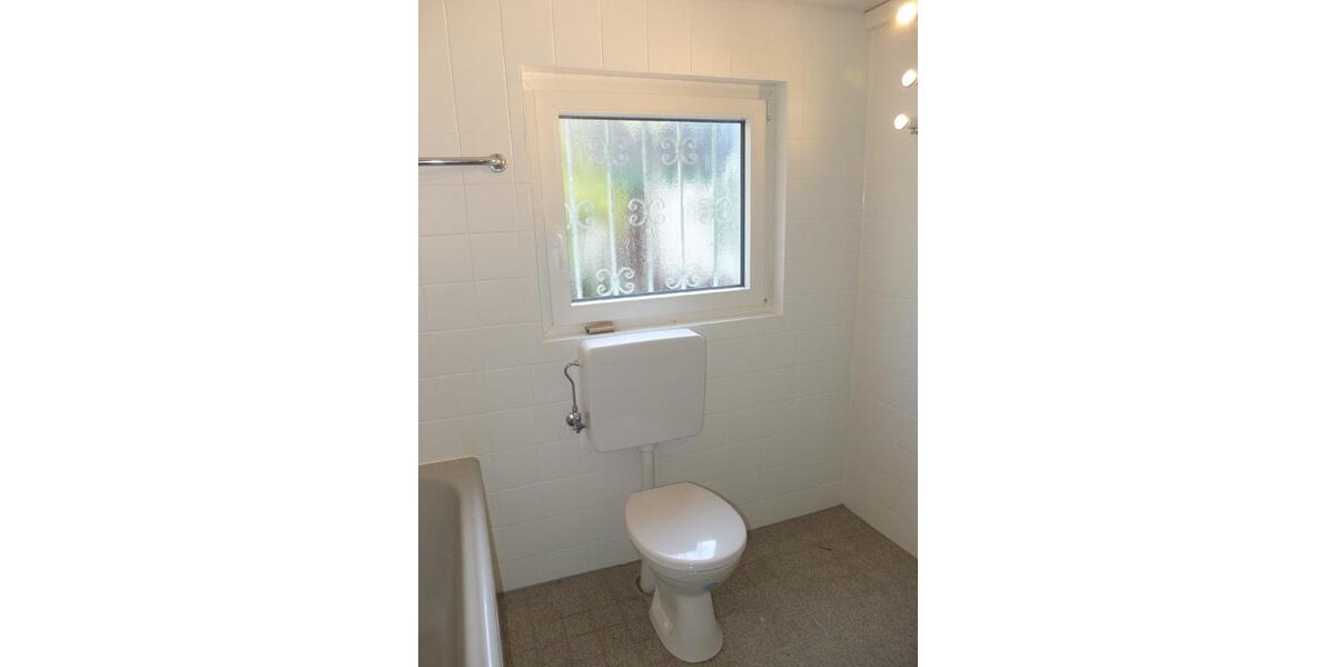 Wunderbar individuelle und angenehme Büro-Servicefläche in Solingen-Wald! zimmer