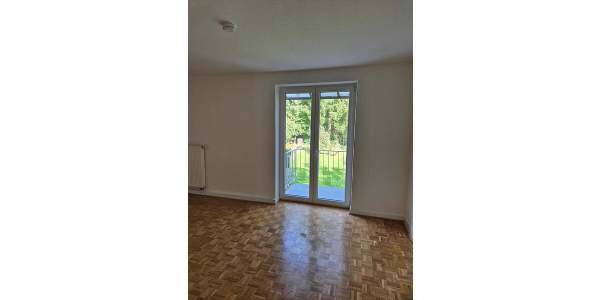 Erstbezug nach Kernsanierung Mietwohnung 70 qm 2 Balkone zimmer