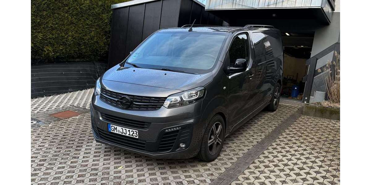 Opel Vivaro 18.900 km 26.900 &euro; Engelskirchen 51766