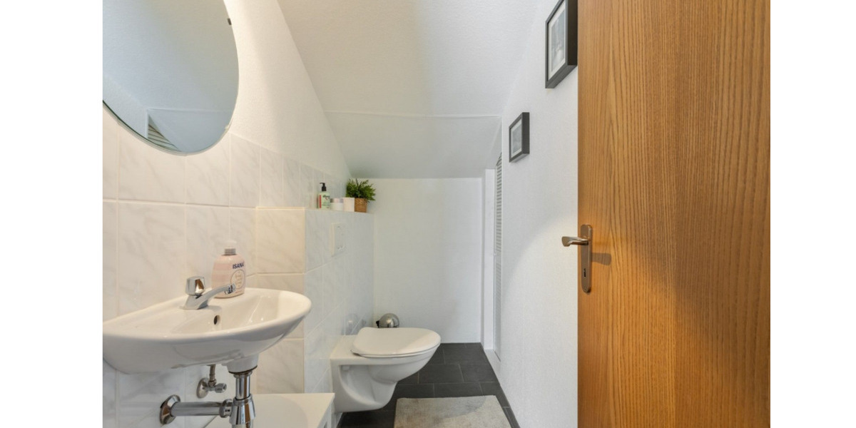 Freistehendes Einfamilienhaus mit unverbaubarer Aussicht (von Pri 5 zimmer