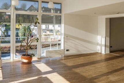 Wohnung Engelskirchen - 5 Zimmer, 200 m&sup2;, 1.850&euro; | Angebot:25871611